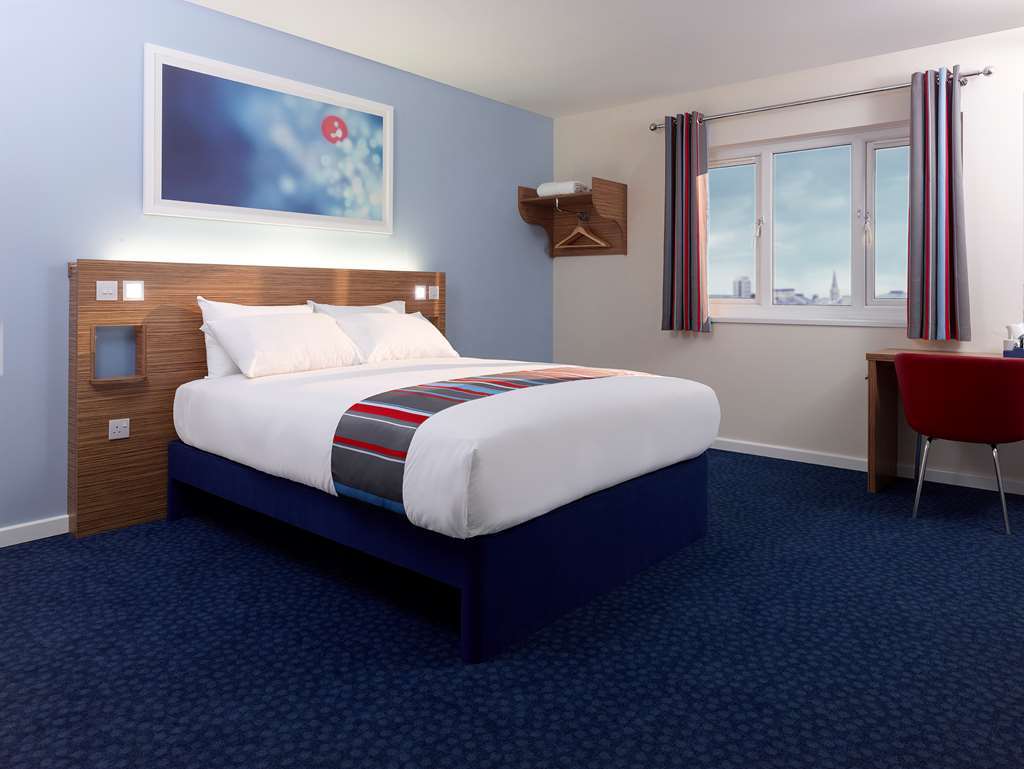 Travelodge Илминстър Стая снимка
