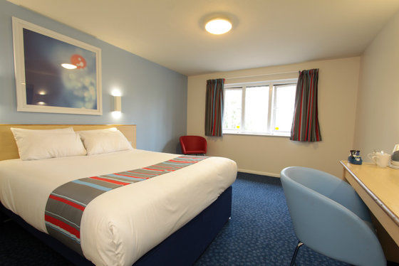 Travelodge Илминстър Стая снимка
