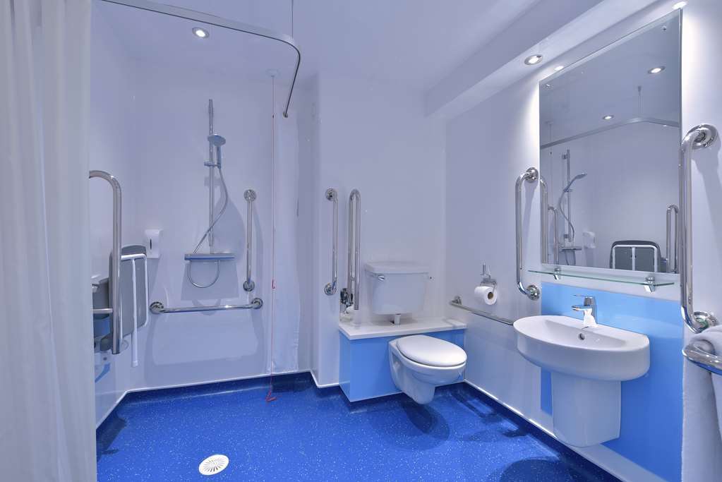 Travelodge Илминстър Стая снимка